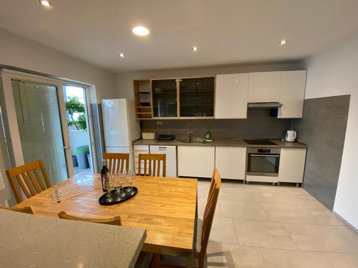 Apartmani Mateo Omiš Kültér fotó